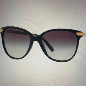 Burburry Sunglasses with case